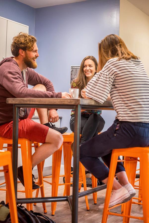 Wild Atlantic Hostel لينوان المظهر الخارجي الصورة